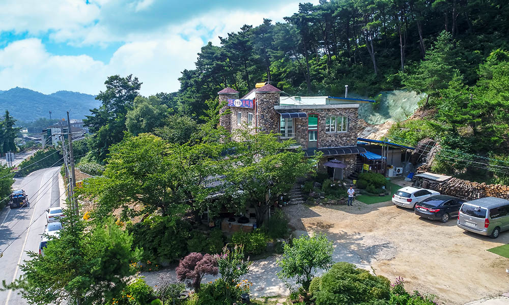 입석골 가든펜션