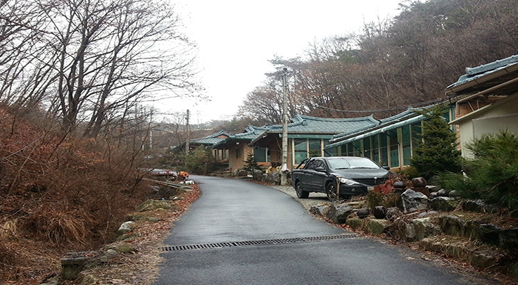 미륵산황토방펜션